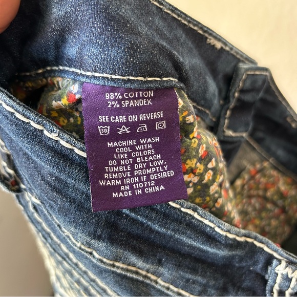 Vigoss Jeans Women's 5 Blue Fit Bootcut Classic Fit Denim Embroidered Casual - Picture 4 of 11